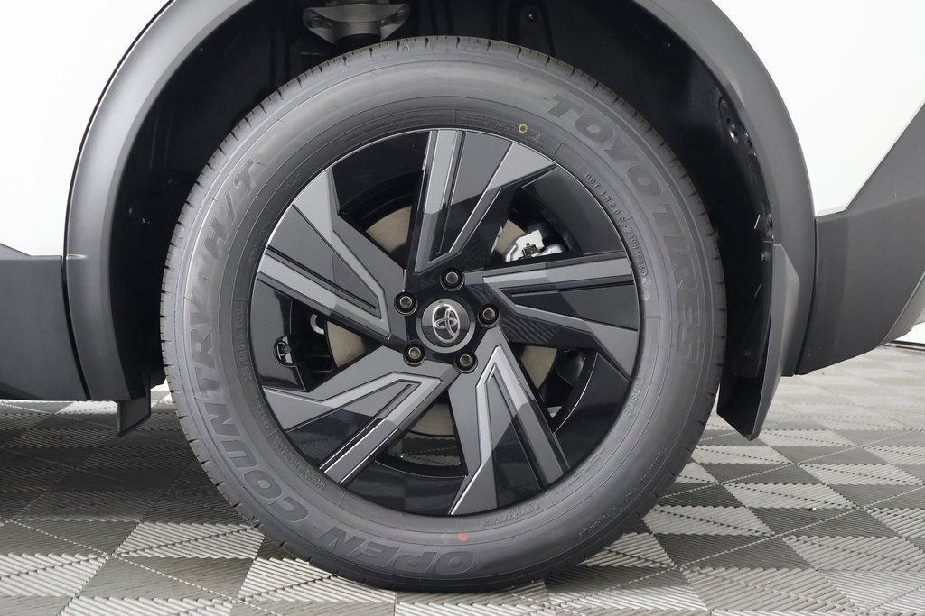 New 2026 Toyota C-HR AWD/4WD image 10