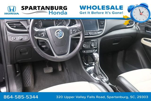 Used 2020 Buick Encore Preferred FWD image 24