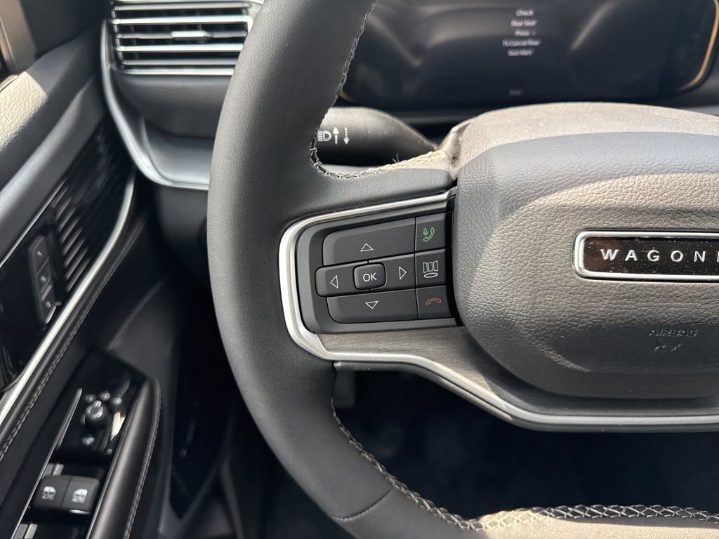 New 2025 Jeep Wagoneer L Series III w/ Premium Group I image 21