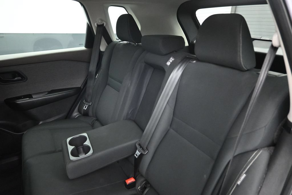 Used 2023 Nissan Rogue S FWD image 23