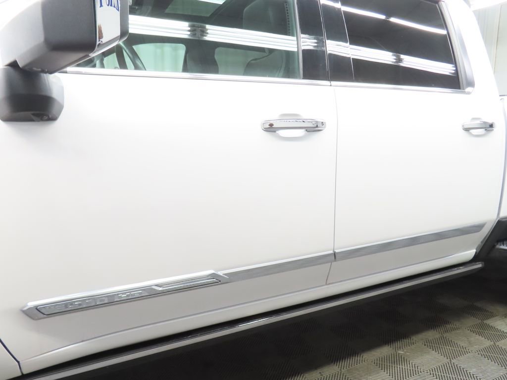 Used 2024 Chevrolet Silverado 3500 High Country w/ High Country Premium Package AWD/4WD image 43