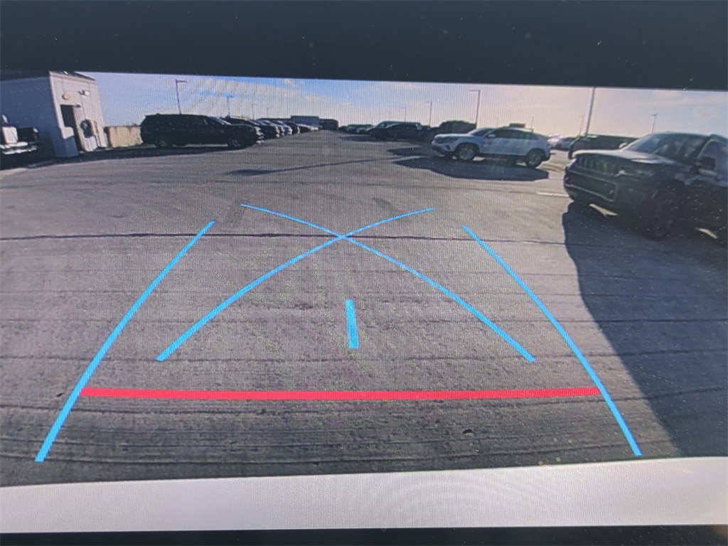 Used 2024 Toyota Venza Nightshade image 23