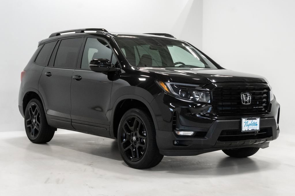 Used 2025 Honda Passport Black Edition image 6