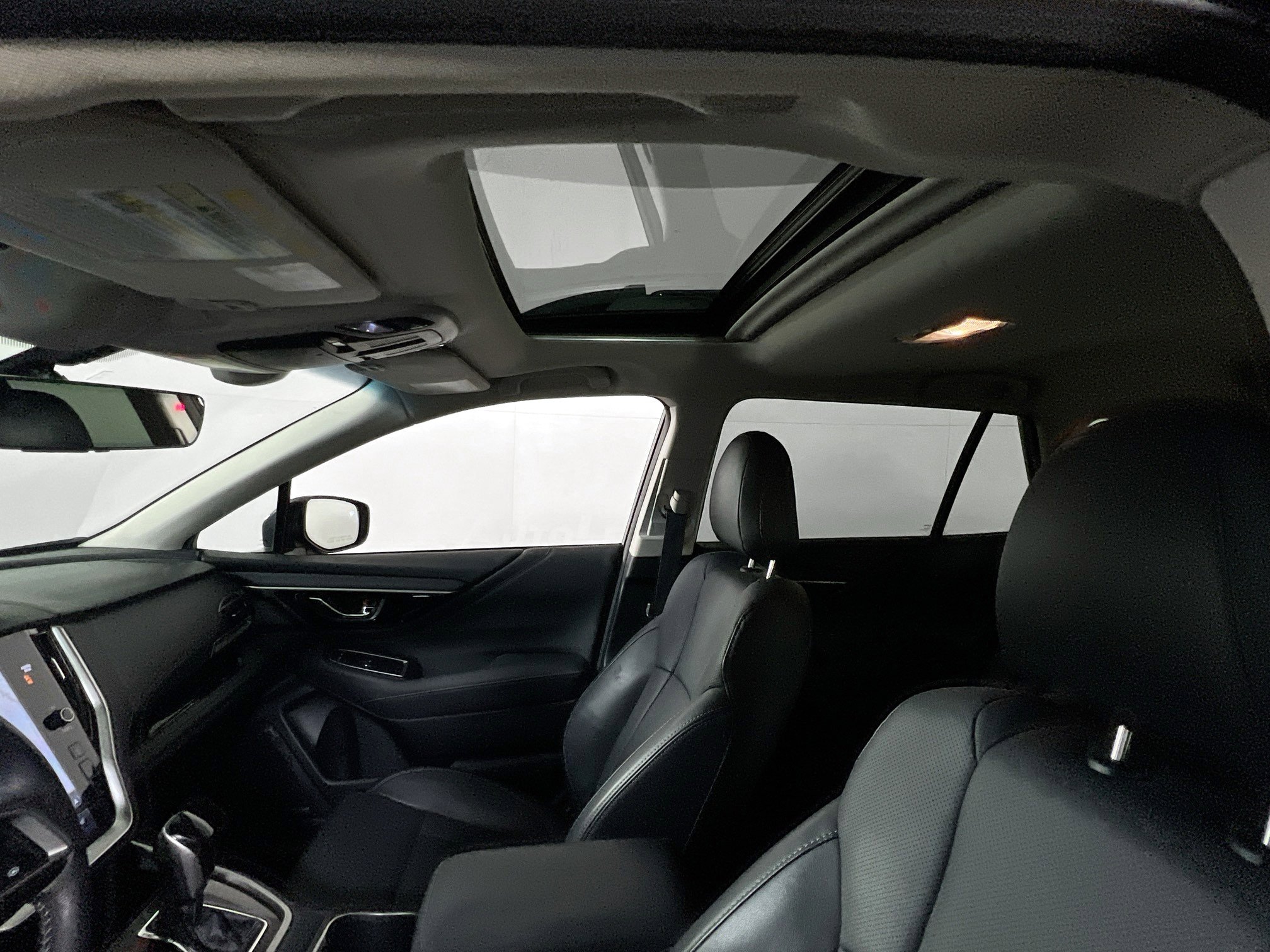 Used 2022 Subaru Outback Limited XT image 23