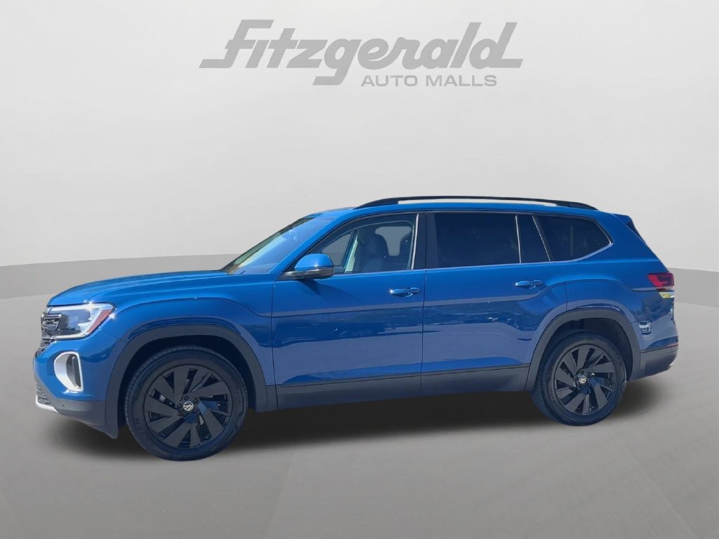 Used 2025 Volkswagen Atlas SE AWD/4WD image 5