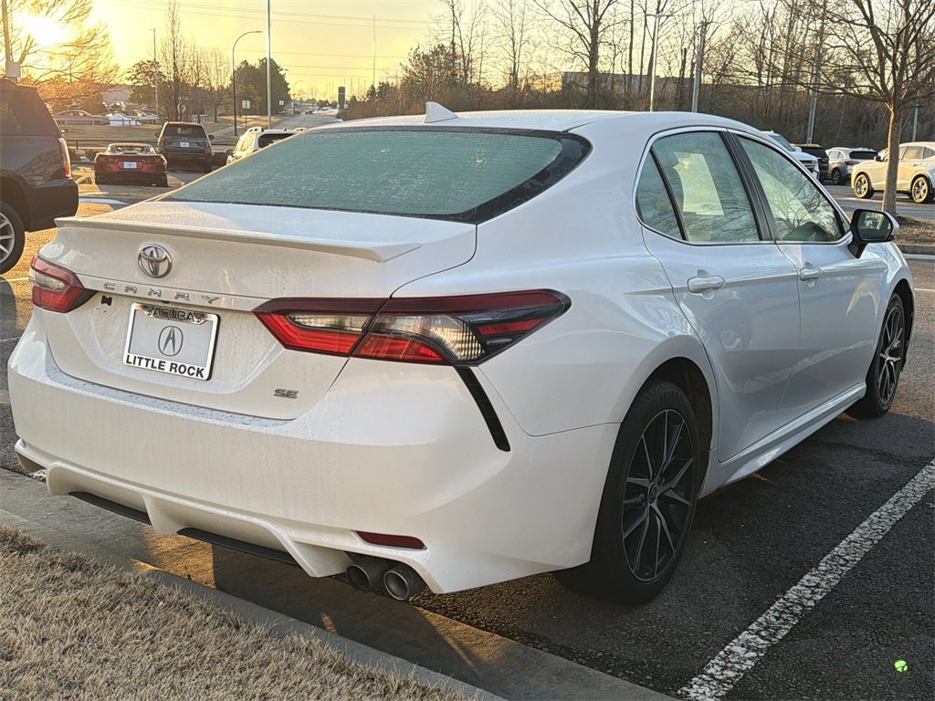 Used 2022 Toyota Camry SE image 12