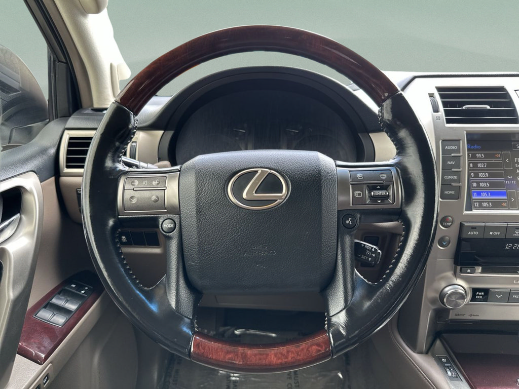 Used 2018 Lexus GX 460 Premium AWD/4WD image 29