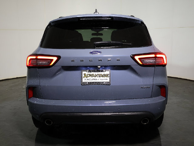 Used 2023 Ford Escape ST-Line w/ Tech Pack #1 AWD/4WD image 10