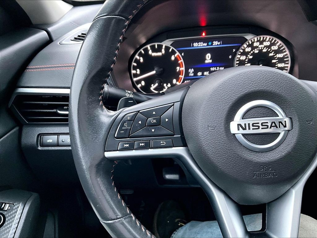 Used 2022 Nissan Altima 2.0 SR image 16