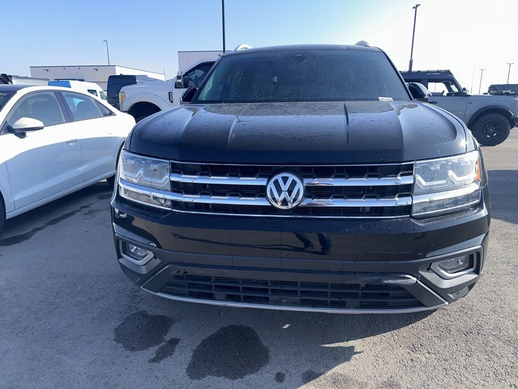 Used 2019 Volkswagen Atlas SEL Premium image 3