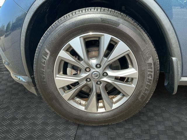 Used 2018 Nissan Murano SL w/ Moonroof Package AWD/4WD image 15