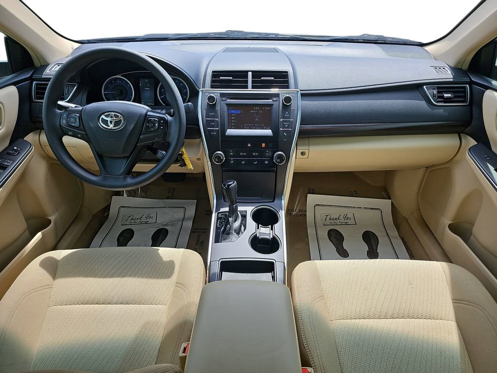 Used 2016 Toyota Camry LE FWD image 13