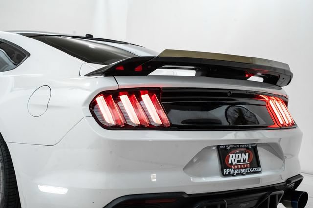 Used 2019 Ford Mustang Coupe w/ Black Accent Package RWD image 10