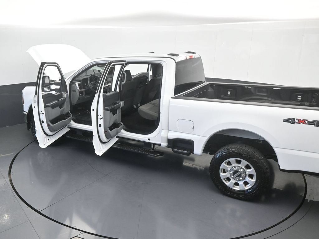 Used 2024 Ford F250 XLT AWD/4WD image 73