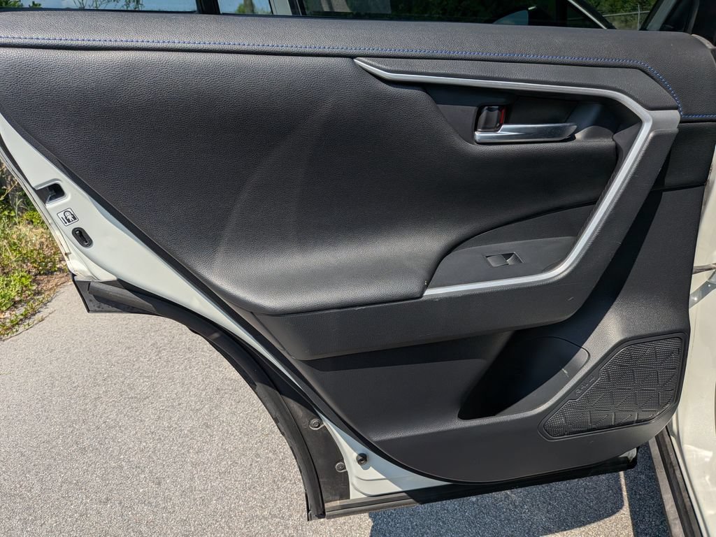 Used 2020 Toyota RAV4 XSE AWD/4WD image 25