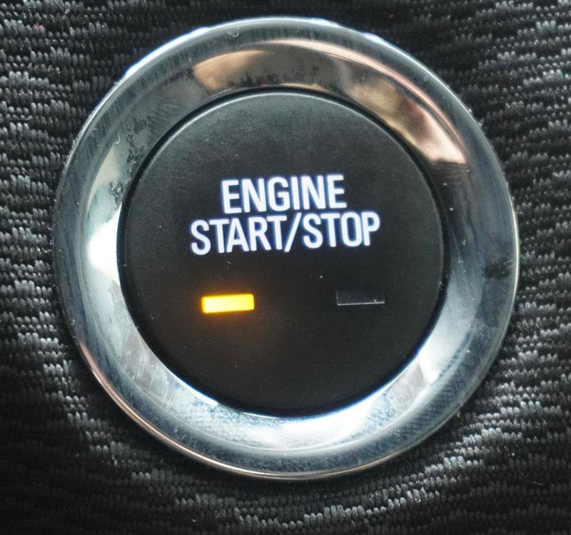 Used 2018 Chevrolet Cruze LT w/ Convenience Package FWD image 21