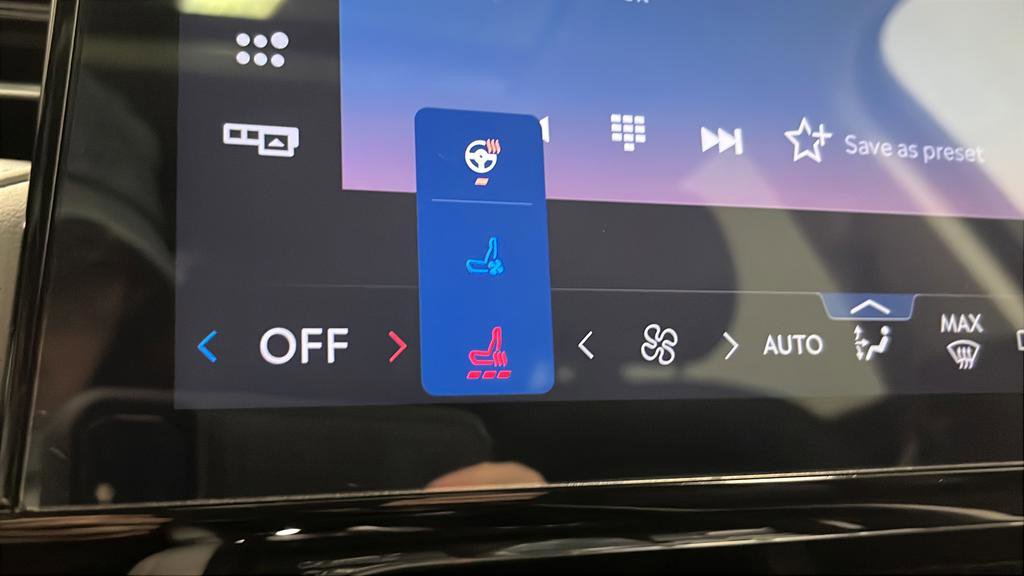 Used 2025 Lincoln Nautilus Premier w/ Equipment Group 102A AWD/4WD image 37