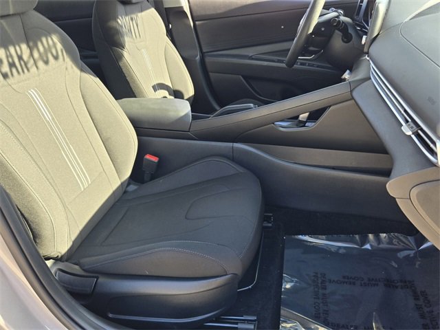 Certified 2023 Hyundai Elantra SEL image 16
