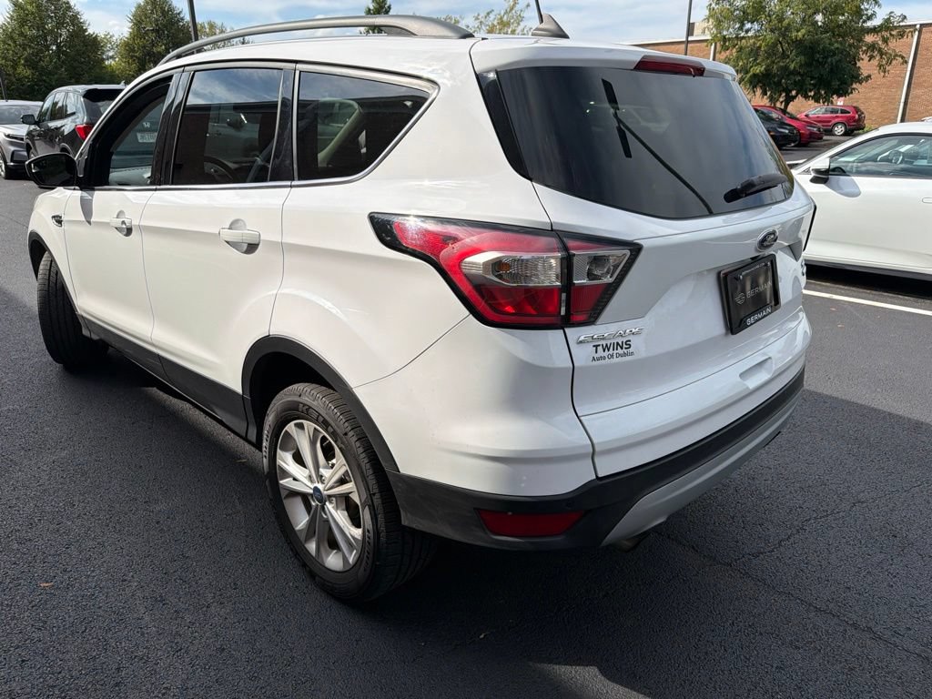 Used 2018 Ford Escape SEL FWD image 12