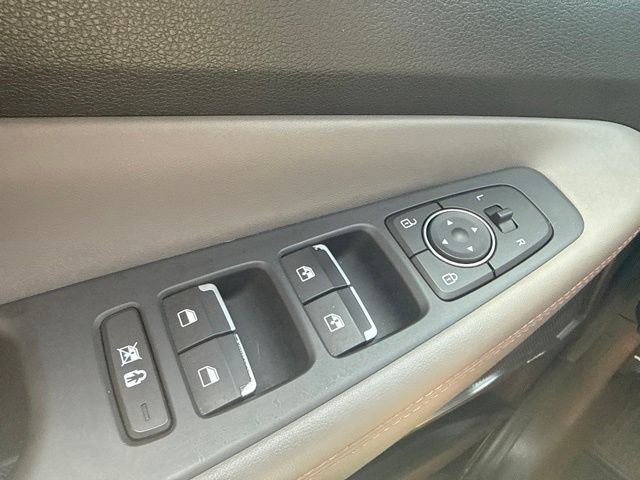 Used 2019 Hyundai Santa Fe Limited AWD/4WD image 23