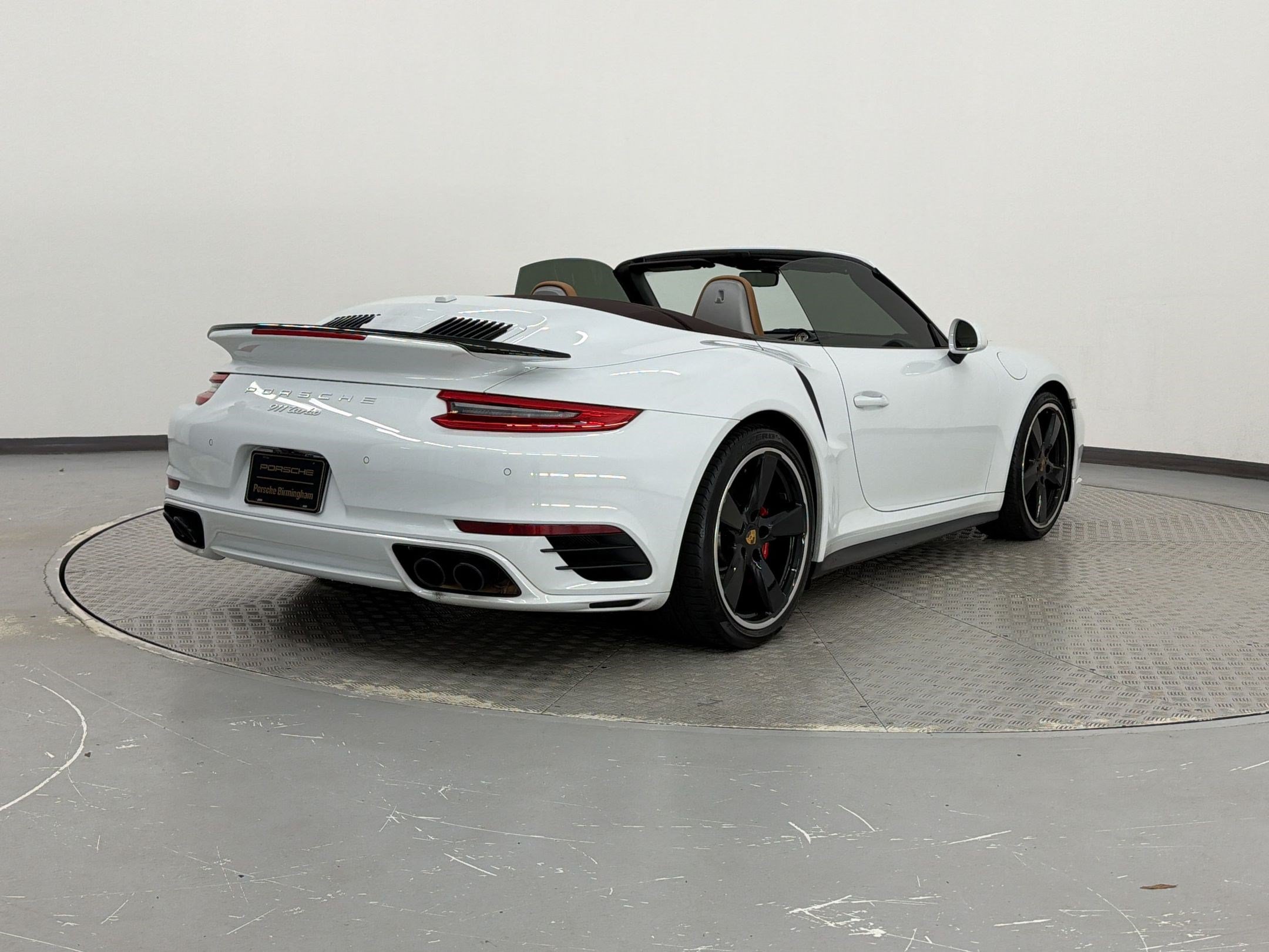 Certified 2017 Porsche 911 Turbo AWD/4WD image 9