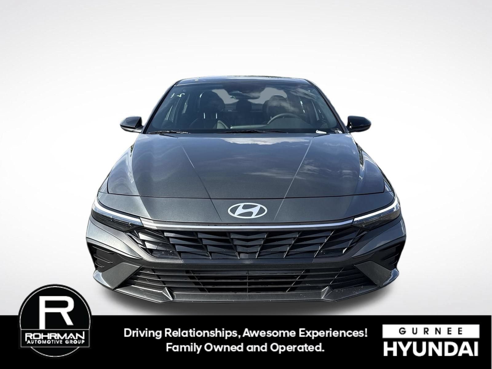 New 2026 Hyundai Elantra SEL Sport FWD image 3