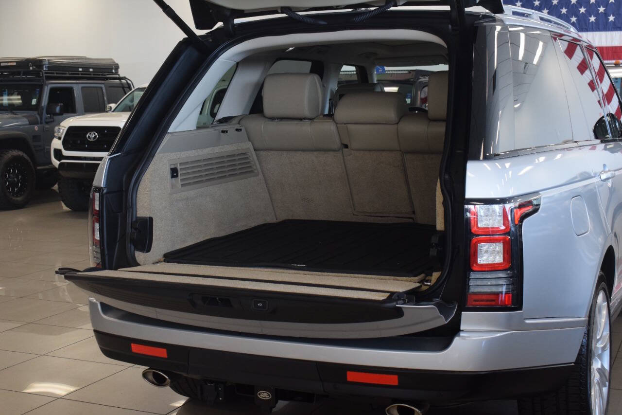 Used 2014 Land Rover Range Rover Supercharged AWD/4WD image 16
