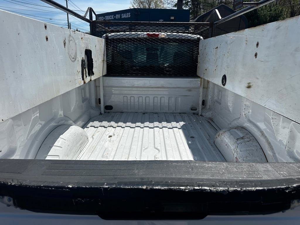Used 2018 Ford F350 XL w/ Power Equipment Group RWD image 12