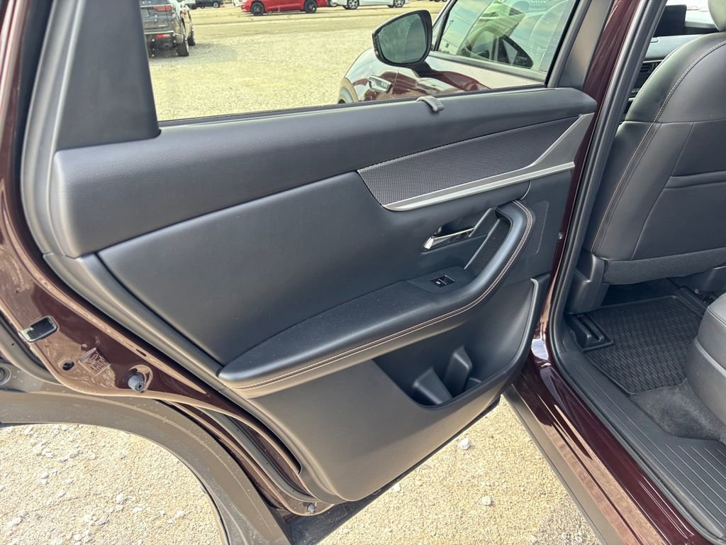 Used 2025 MAZDA CX-90 3.3 Turbo w/ Premium Sport Pkg image 29