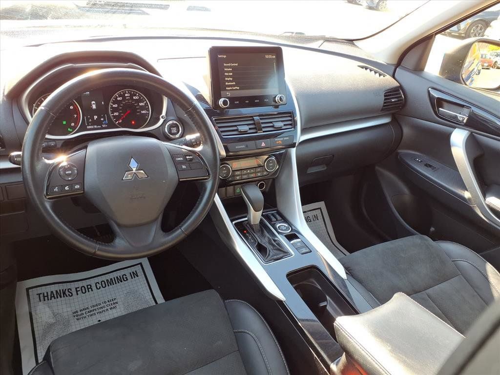 Used 2023 Mitsubishi Eclipse Cross SE image 5