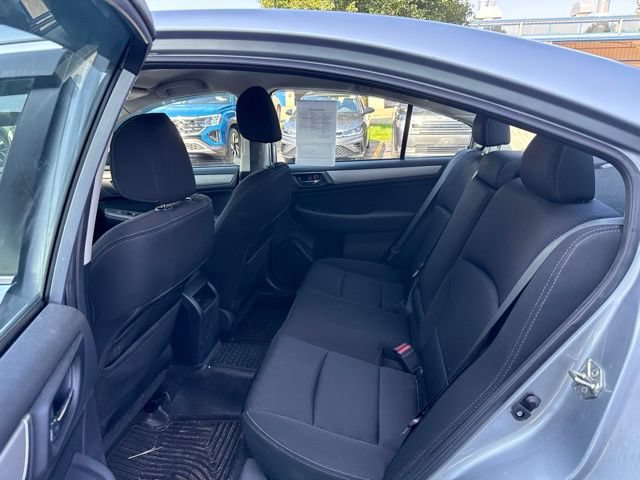 Used 2015 Subaru Legacy 2.5i Premium AWD/4WD image 12