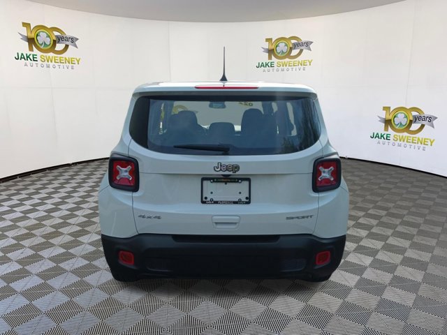 Used 2022 Jeep Renegade Sport AWD/4WD image 9