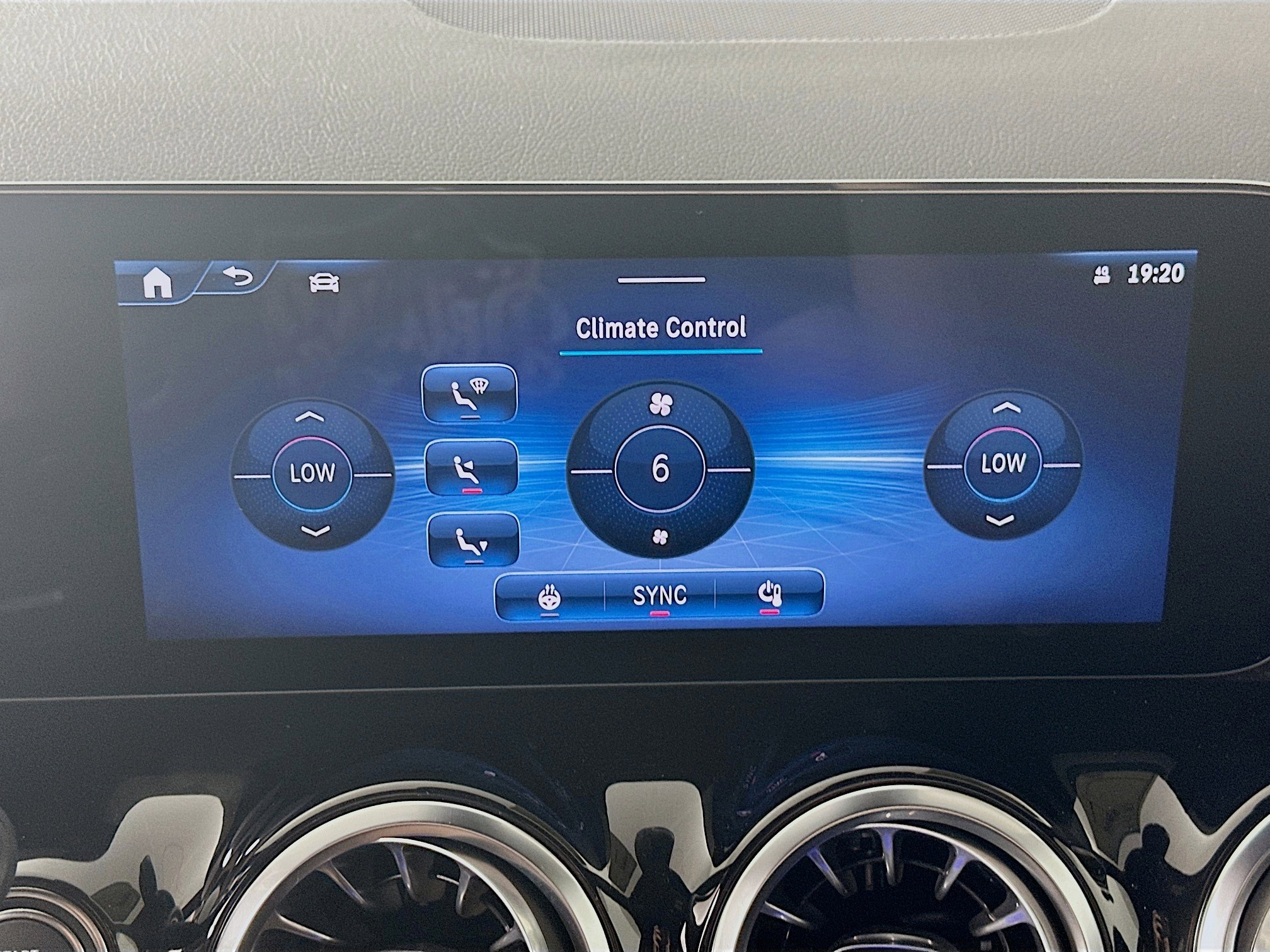 Certified 2026 Mercedes-Benz GLA 250 4MATIC image 20