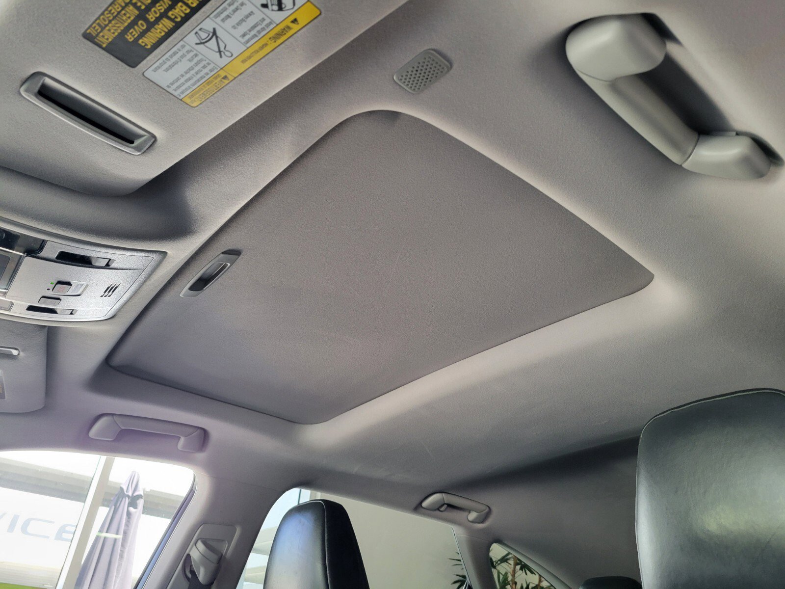 Used 2018 Lexus RX 350L FWD image 11