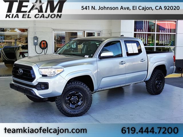 Used 2022 Toyota Tacoma SR AWD/4WD image 1