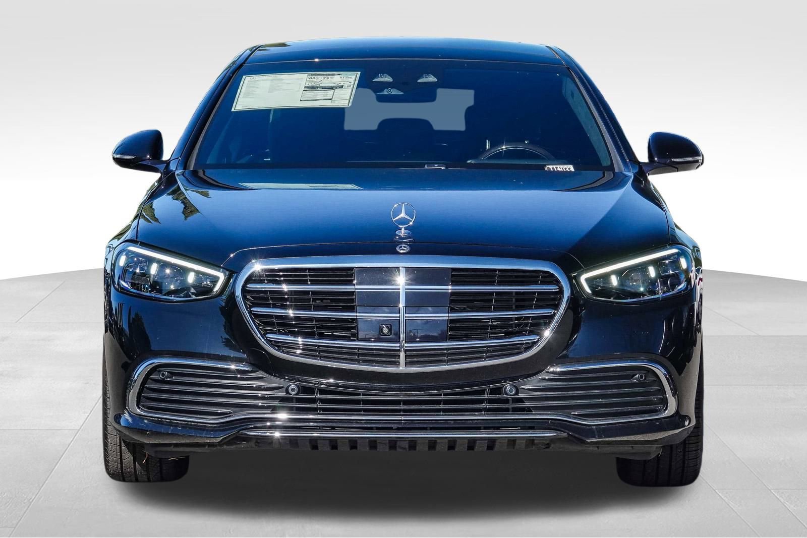 New 2024 Mercedes-Benz S 580e 4MATIC Sedan image 2