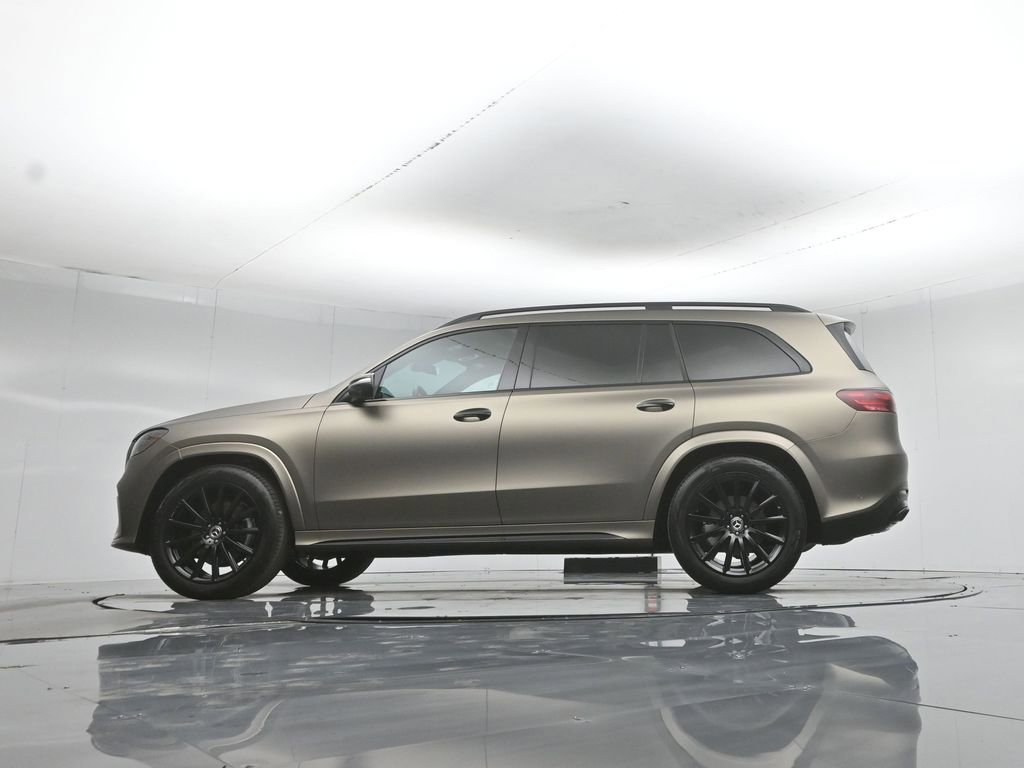 Used 2025 Mercedes-Benz GLS 450 4MATIC image 54