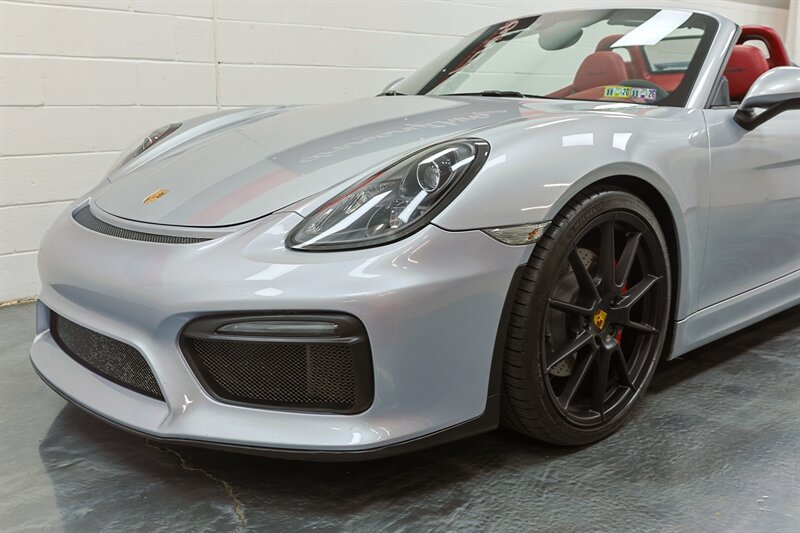 Used 2016 Porsche Boxster Spyder RWD image 5