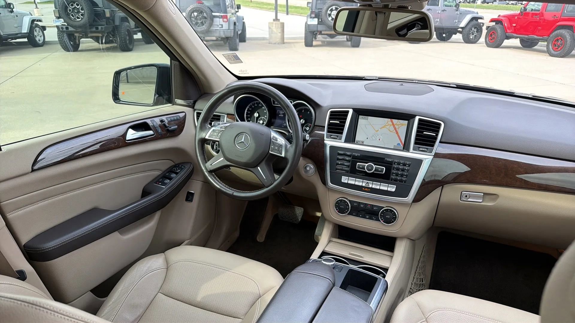 Used 2015 Mercedes-Benz ML 350 4MATIC image 79