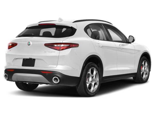 Used 2018 Alfa Romeo Stelvio Ti image 2