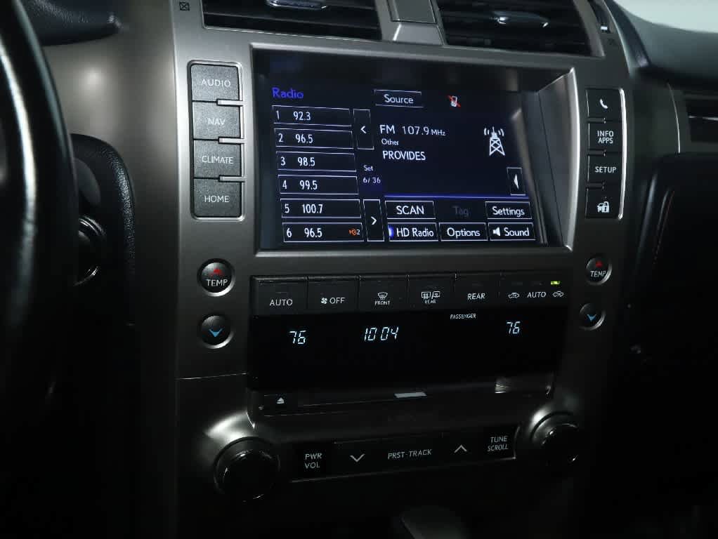 Used 2021 Lexus GX 460 Luxury w/ Accessory Package AWD/4WD image 26
