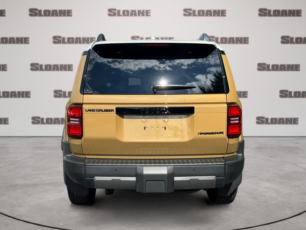 Used 2025 Toyota Land Cruiser w/ Premium Package AWD/4WD image 4