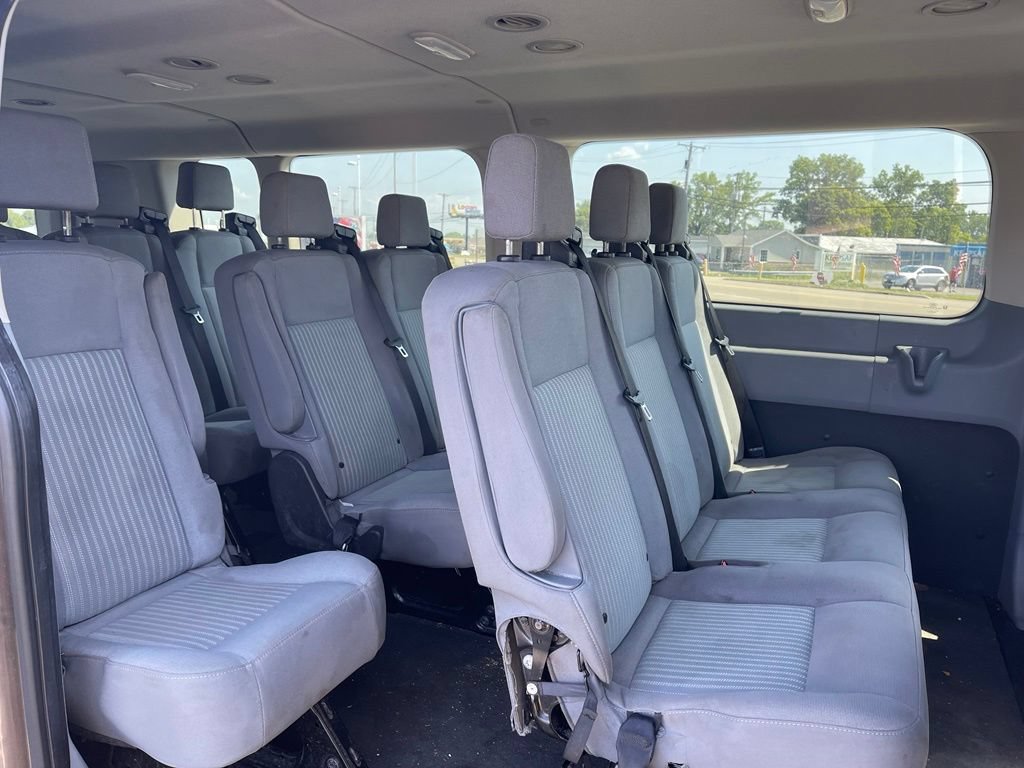 Used 2019 Ford Transit 350 XLT RWD image 15