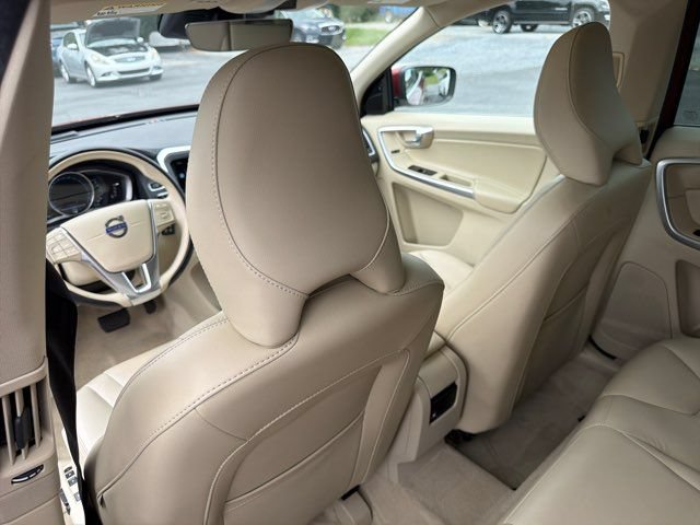 Used 2016 Volvo XC60 T5 Premier AWD/4WD image 18