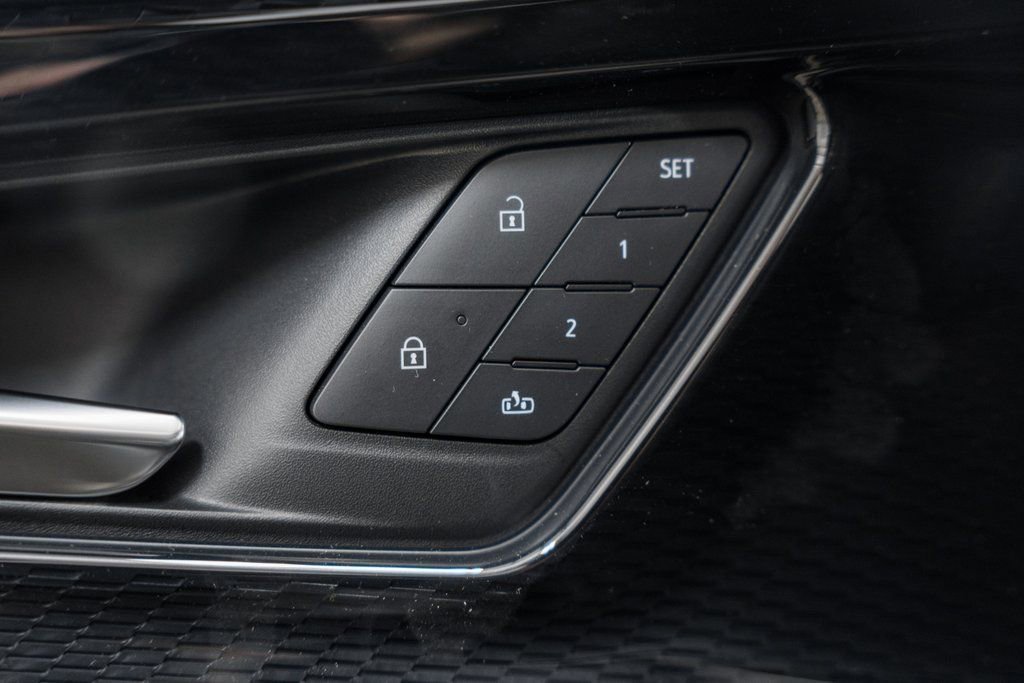 New 2025 Chevrolet Blazer EV RS RWD image 42