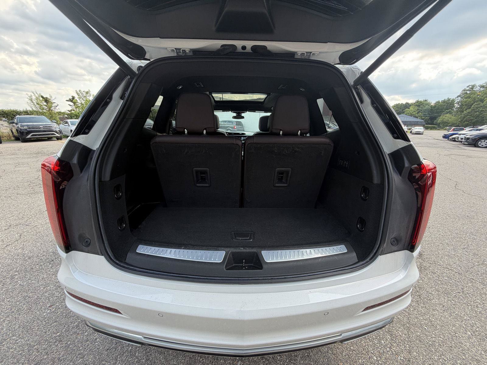 Used 2021 Cadillac XT6 Premium Luxury AWD/4WD image 27