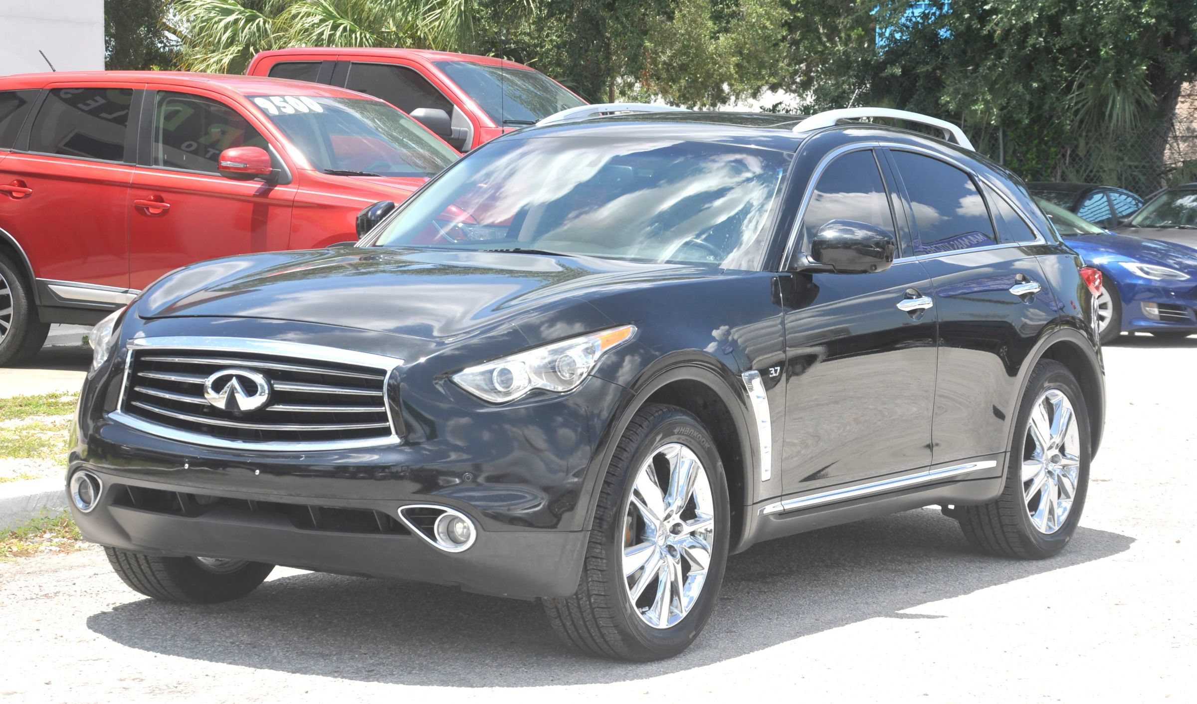 Used 2014 INFINITI QX70 AWD w/ Premium Package image 1