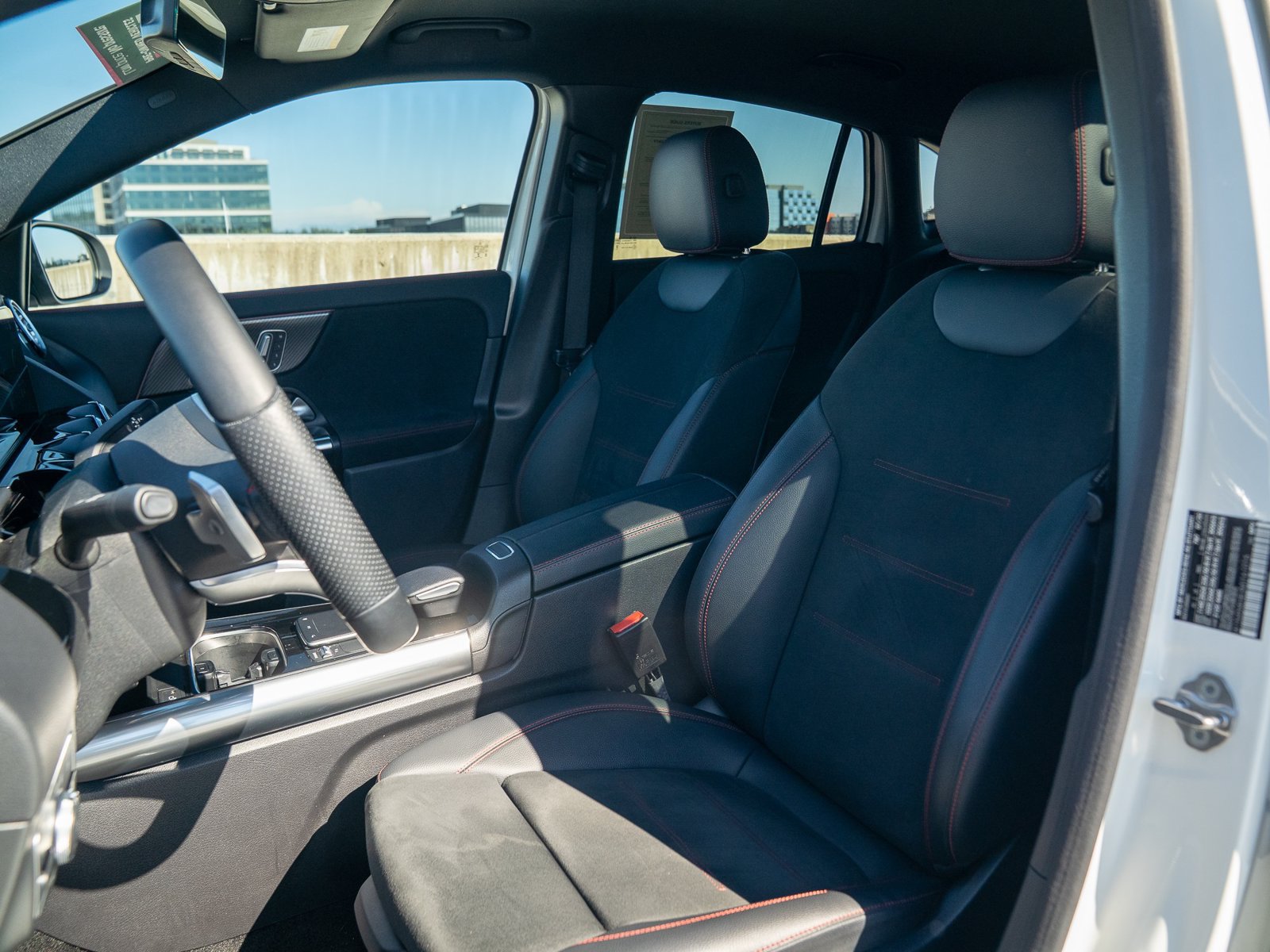 Certified 2021 Mercedes-Benz GLA 250 4MATIC image 23