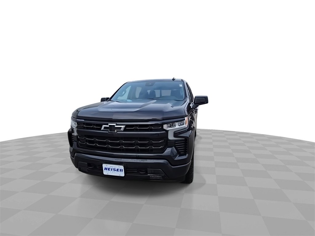 Used 2023 Chevrolet Silverado 1500 RST image 3