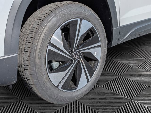 New 2026 Volkswagen Taos SE AWD/4WD image 9